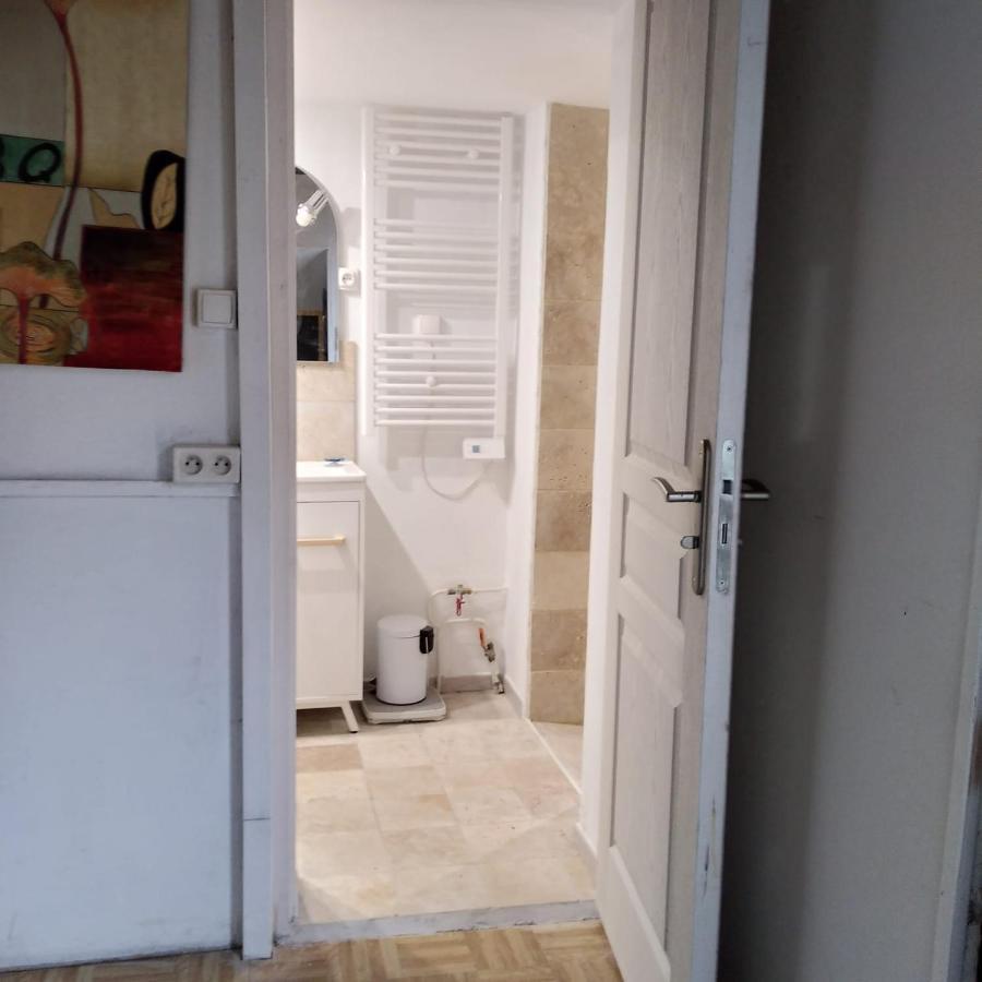 Maisonnette De Charme Climatisee La Machine Экстерьер фото
